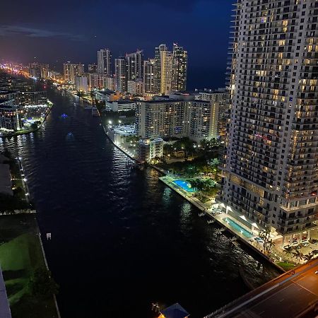 Studio 2Bed Beach Apmt With Amazing Views 30B Hallandale Beach Εξωτερικό φωτογραφία